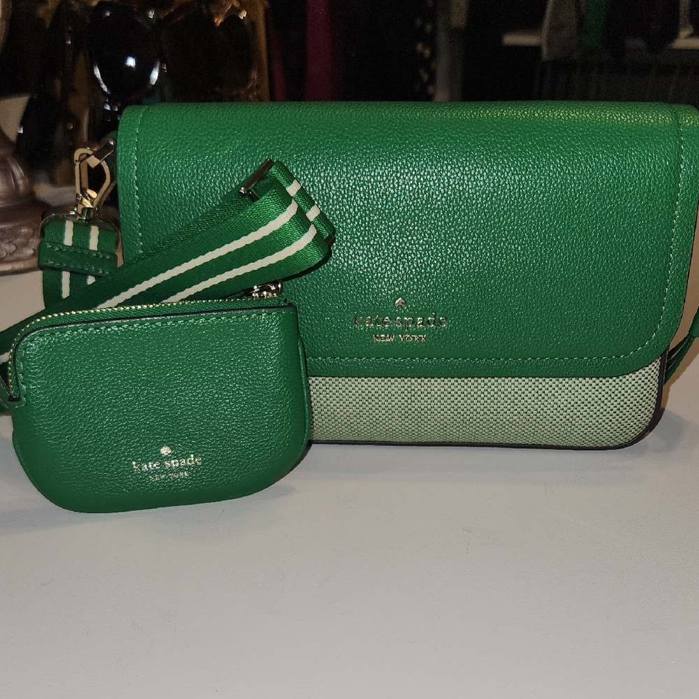 Kate Spade Green Crossbody Bag with Two-Tone Design Leather and Tweed